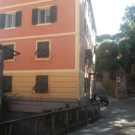 Della Castagna Apartment
